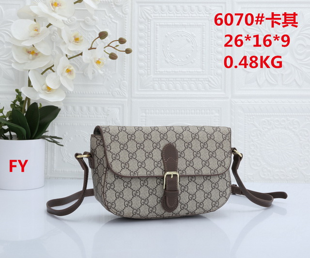 GUCCl Handbags 262